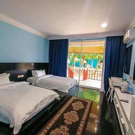 Artitaya Borneo Golf & Resort Papar エクステリア 写真