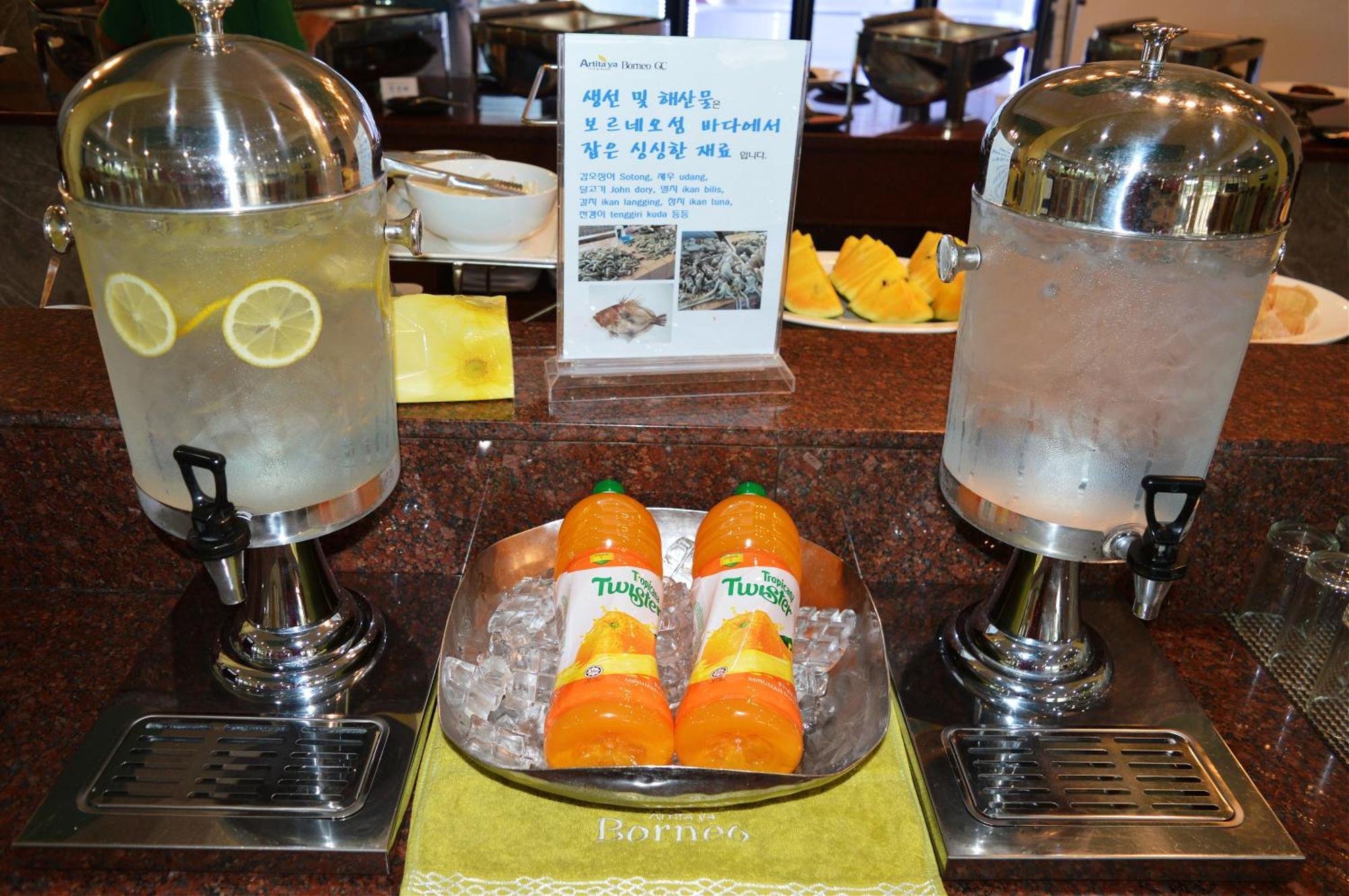 Artitaya Borneo Golf & Resort Papar エクステリア 写真