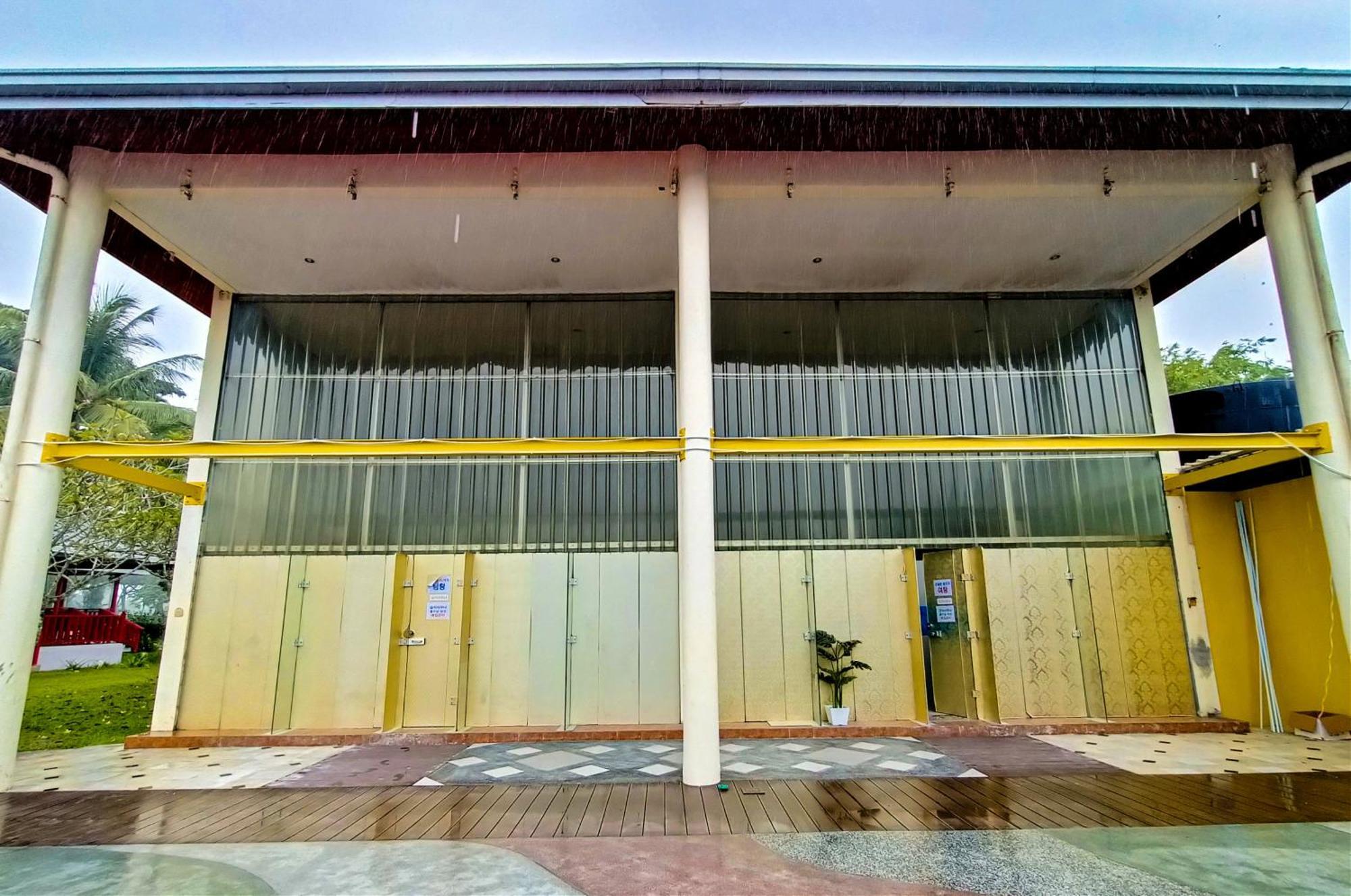 Artitaya Borneo Golf & Resort Papar エクステリア 写真
