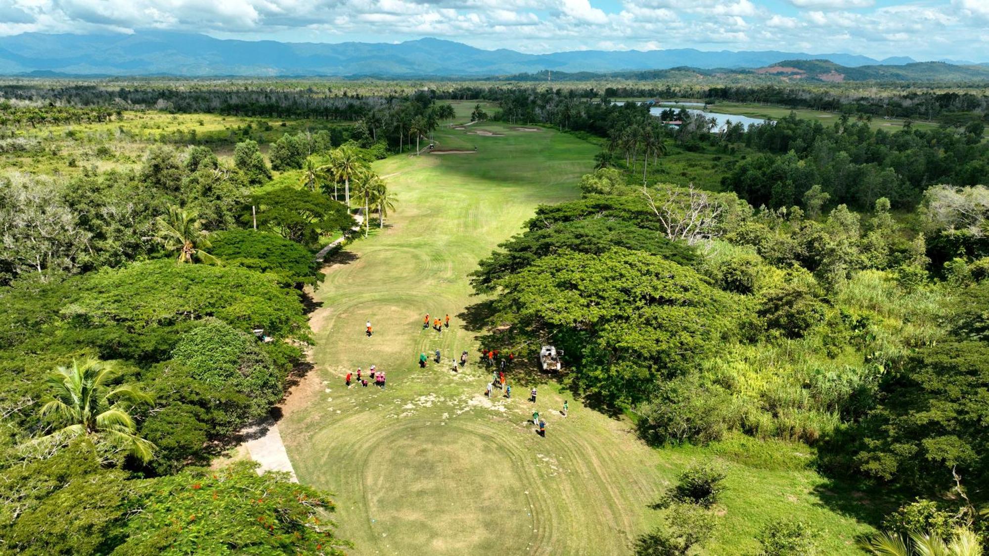 Artitaya Borneo Golf & Resort Papar エクステリア 写真