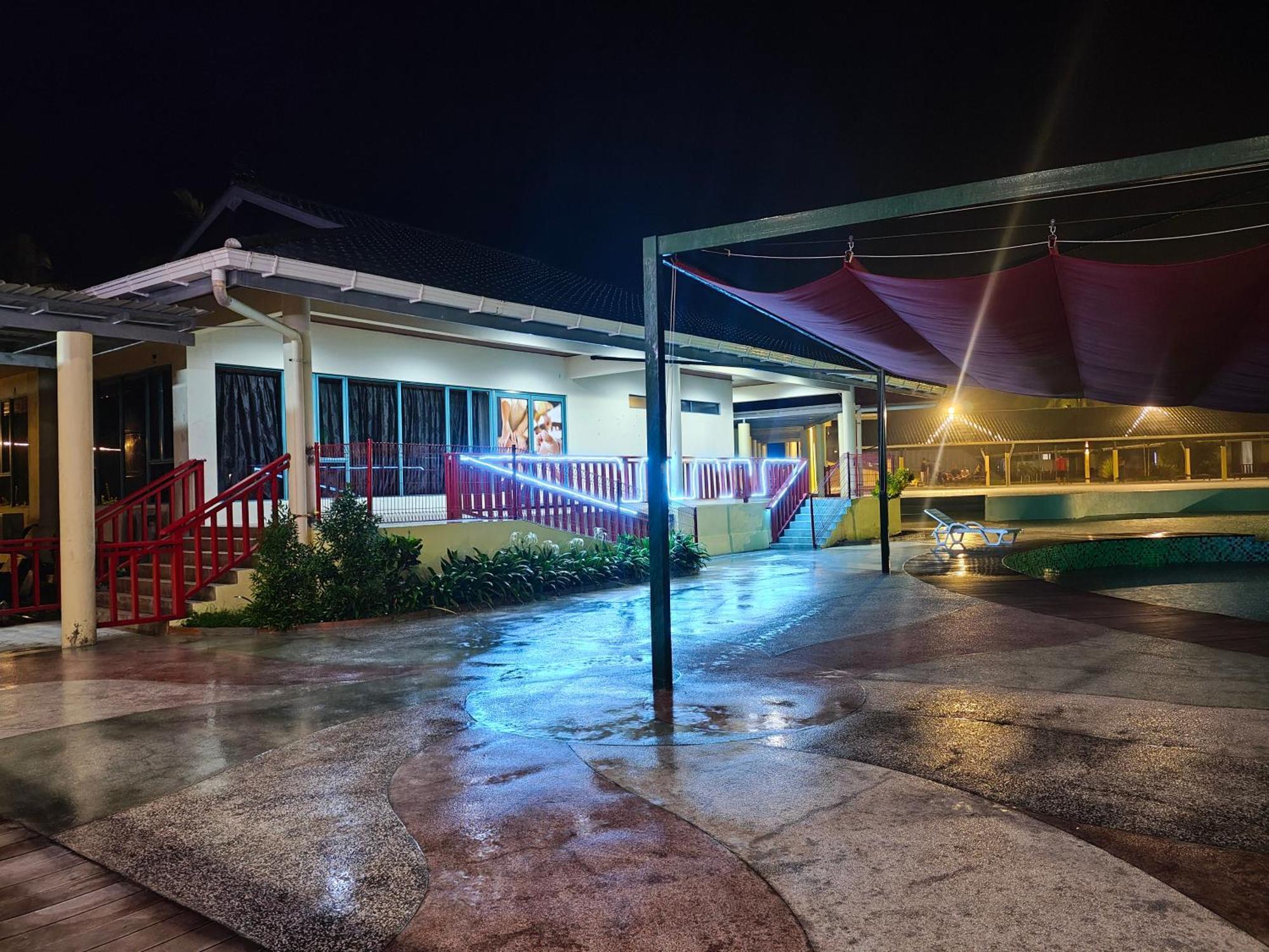 Artitaya Borneo Golf & Resort Papar エクステリア 写真